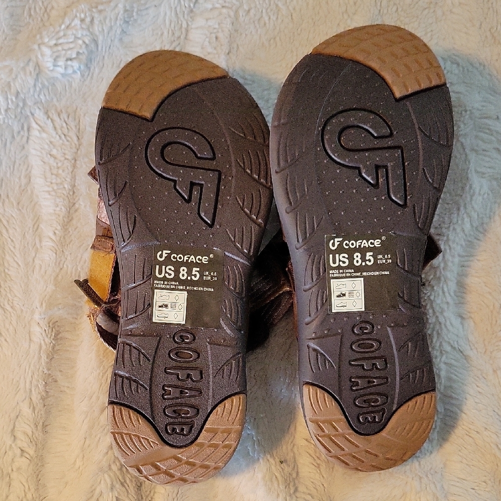 Brown Thong-Style Sandals with Cushioned Footbed - Picture 11 of 14